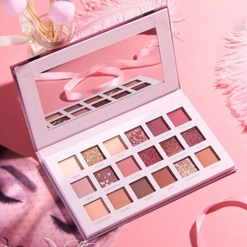 18-Color Eyeshadow Palette β Matte & Glitter Shades