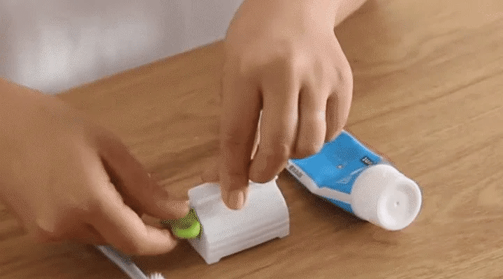 Multifunction Tube Squeezer & Dispenser